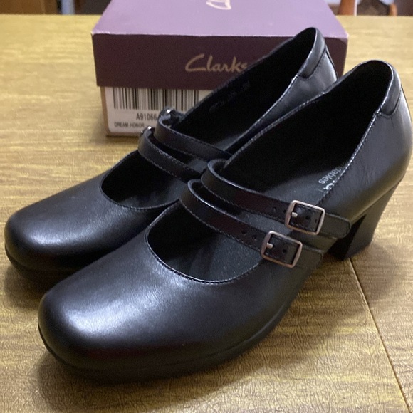 Clarks Black Dream Honor Bendable 2 Strap buckles Dress Shoes 8.5 - Picture 2 of 10